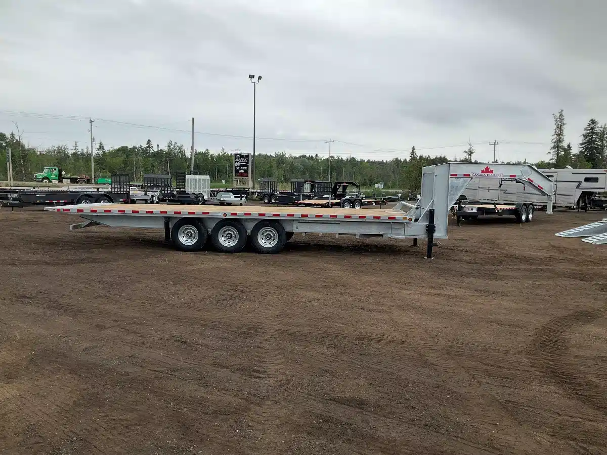 Gallery image 2 for 2027 Canada Trailers 8.5X26 10.5 TON GALVANIZED GOOSENECK Hydraulic Trailer - Tilt Deck