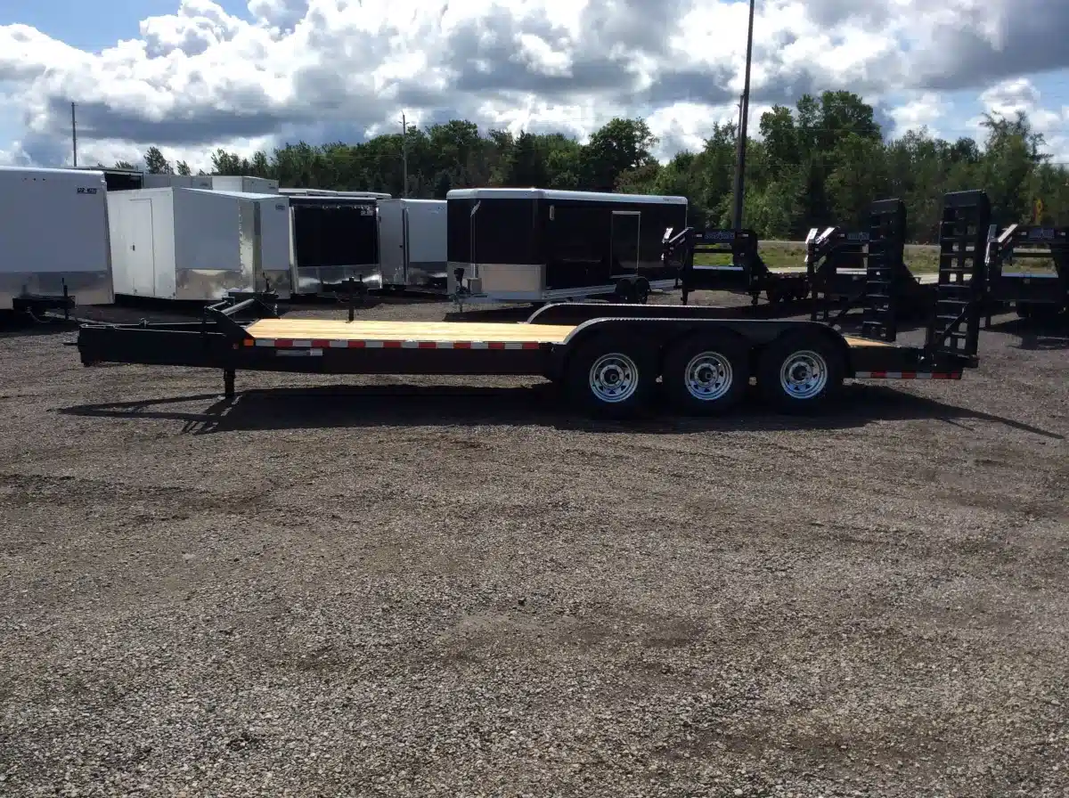 Gallery image 2 for New 2026 Canada Trailers 82X22 10.5 TON Trailer - Step Deck