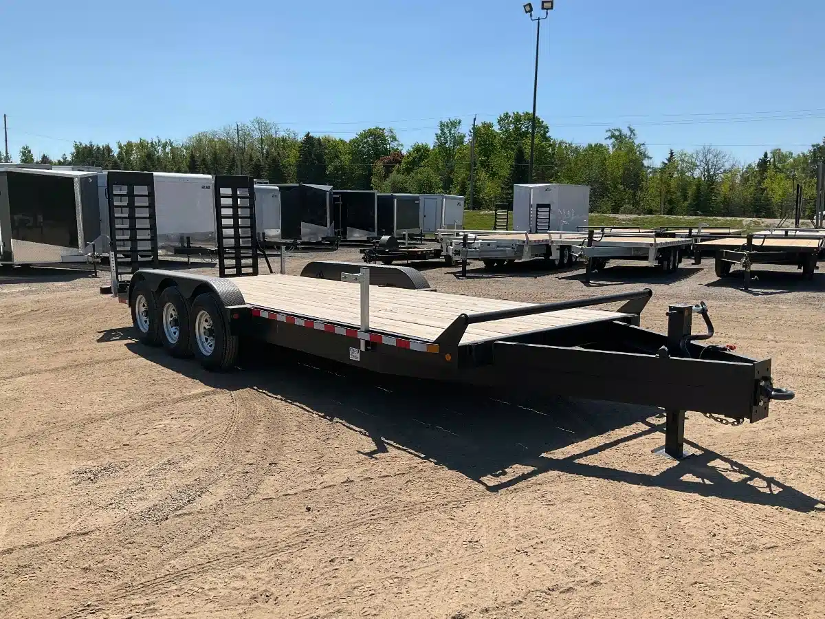 Photo de la Galerie 1 pour 2026 Canada Trailers 82x22 10.5 Ton Equipment remorque - step deck