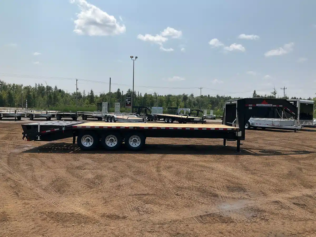 Photo de la Galerie 1 pour 2027 Canada Trailers 8.5X25 10.5 TON GOOSENECK Remorque - Plateforme