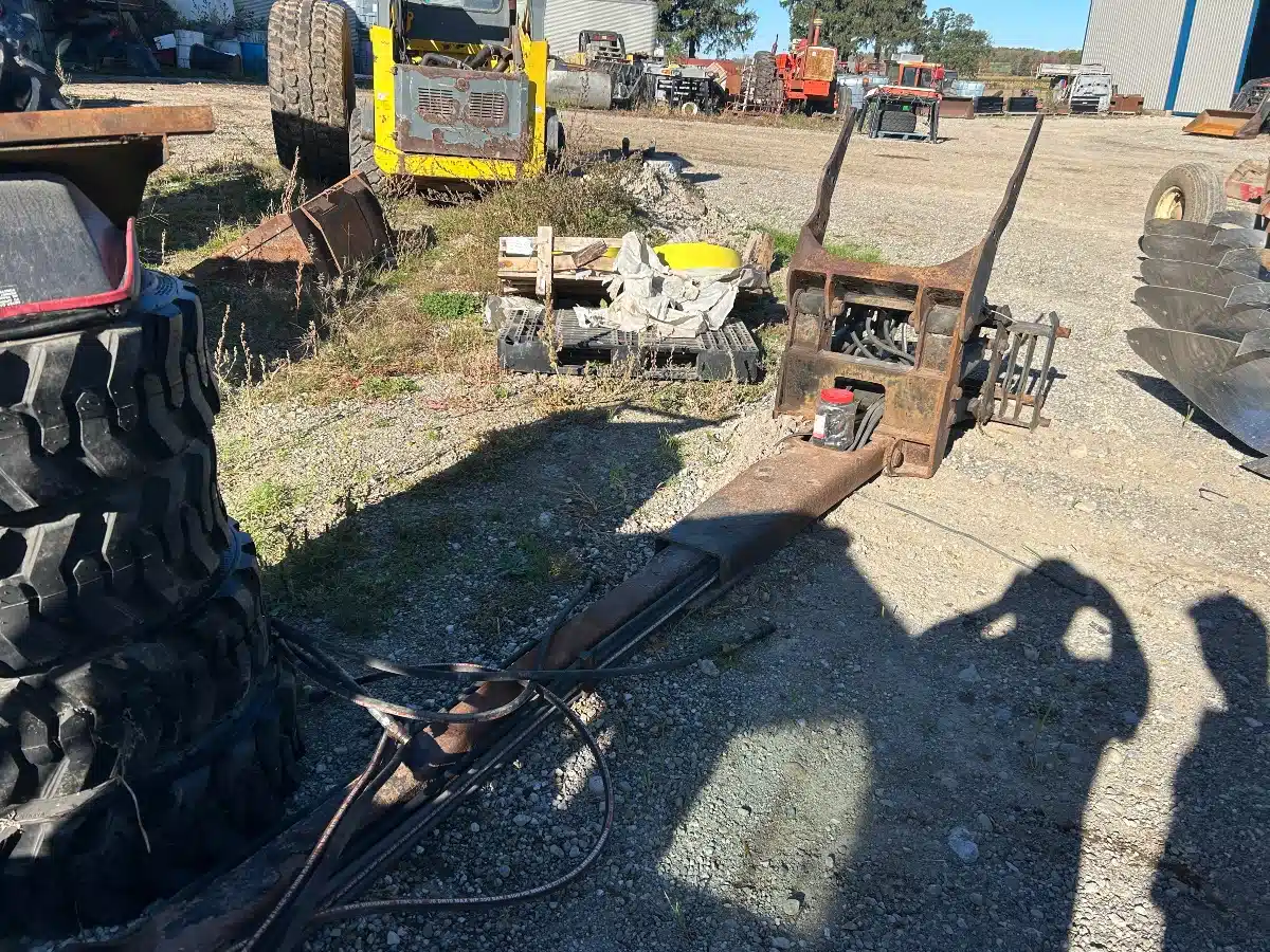 Gallery image 2 for Used HLA Attachments Undermount Attachment