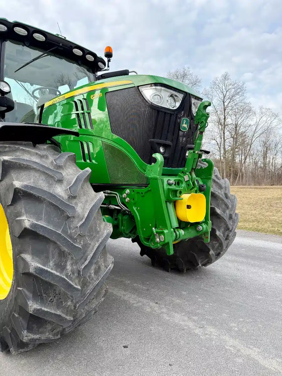 Gallery image 2 for Used 2018 John Deere 6215R Tractor