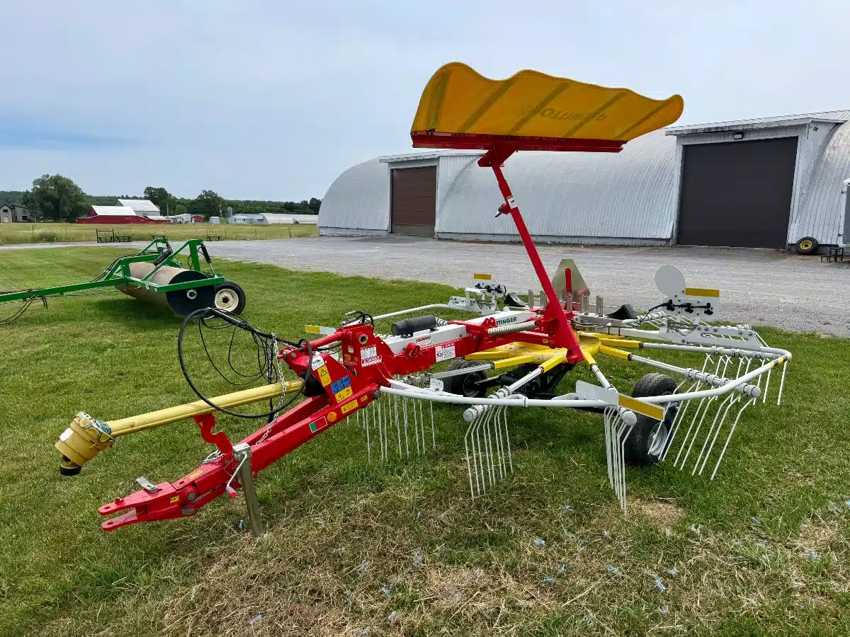 Gallery image 1 for 2025 Pottinger TOP 422 A Rake