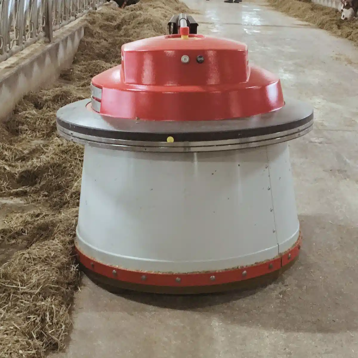 Gallery image 2 for Used 2017 Lely Juno 100 Feed Pusher