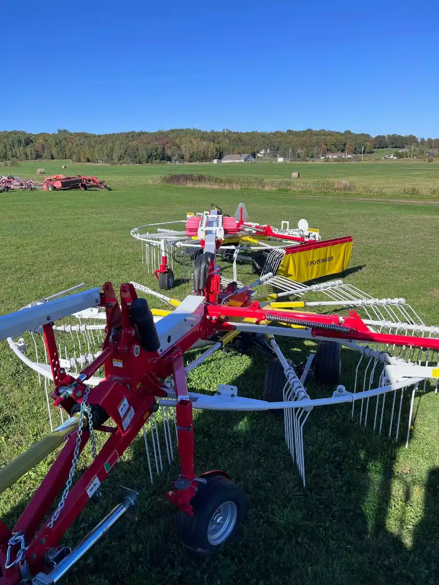 Gallery image 2 for New Pottinger TOP 782 A Rake