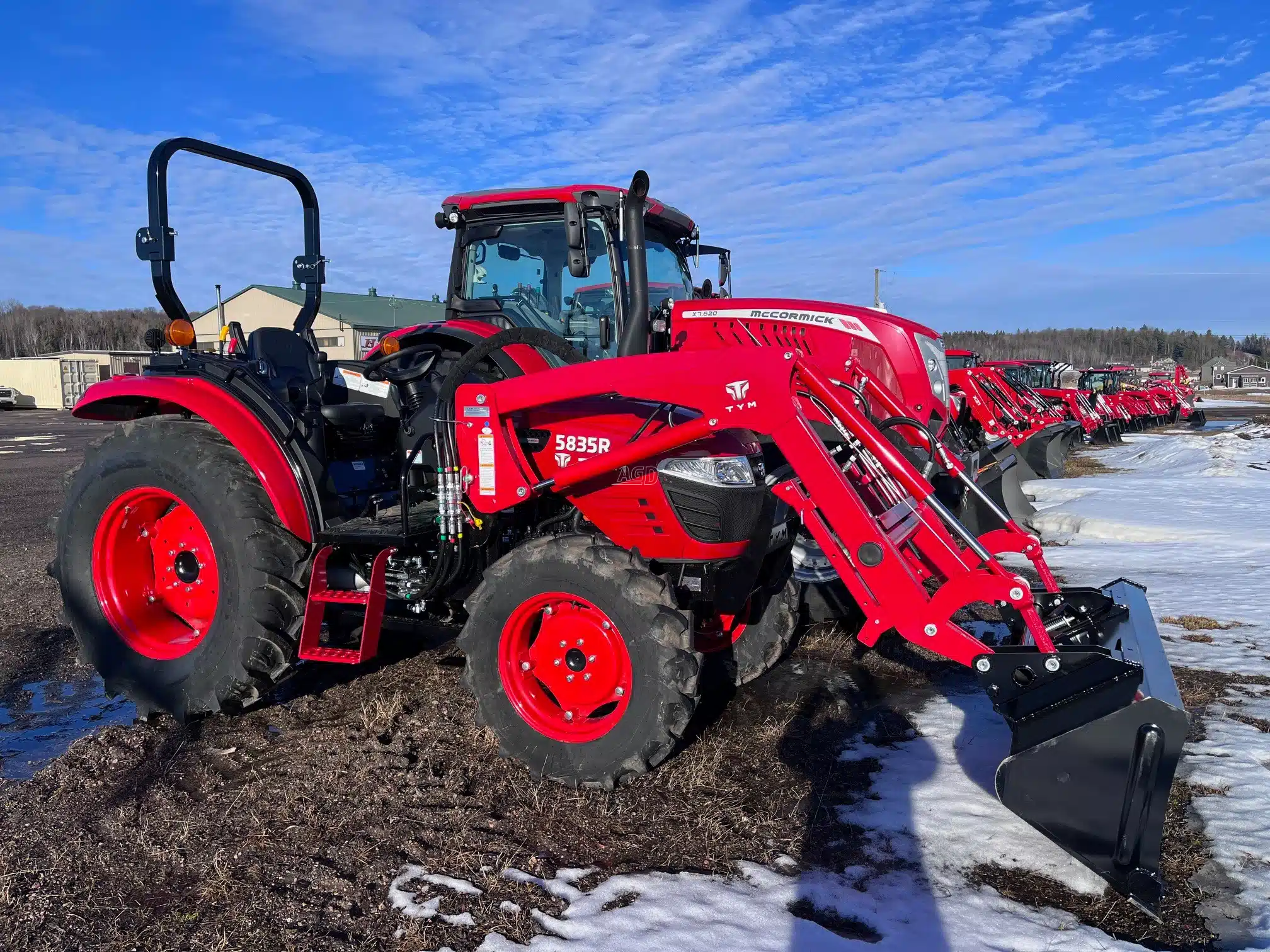 Neuf 2024 TYM 5835R Tracteur AgricoleIdéal