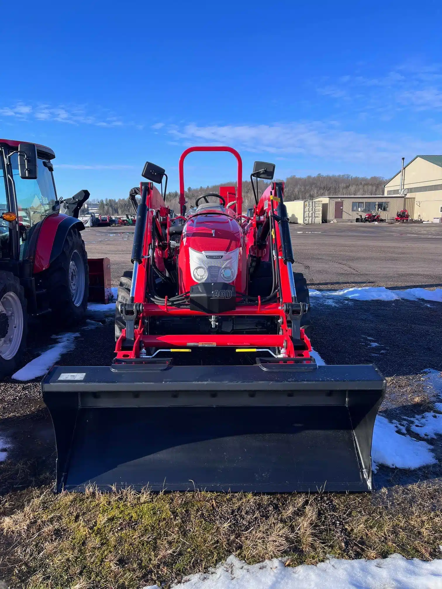 Gallery image 2 for New McCormick X4.080 Tractor