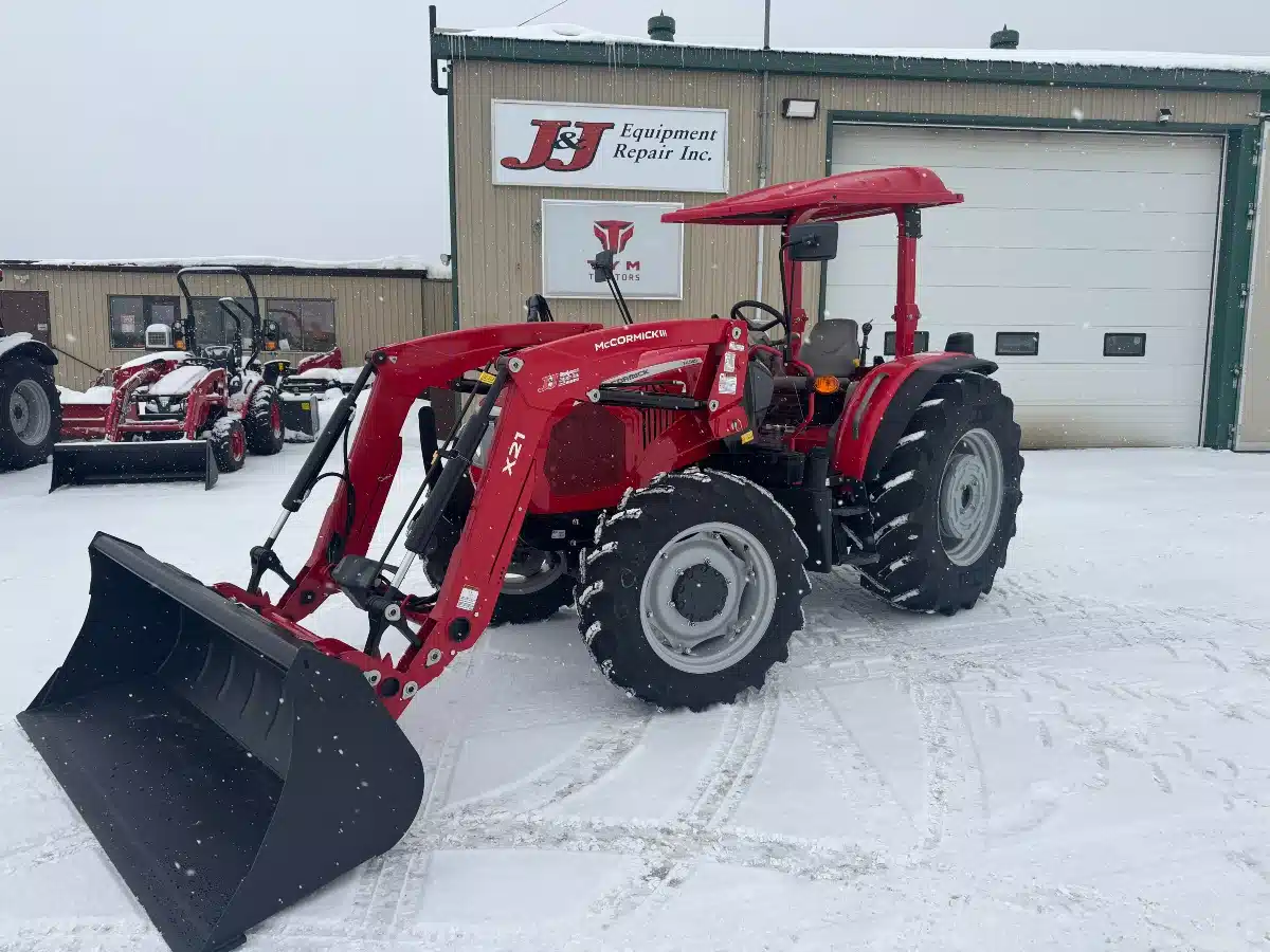 Gallery image 1 for 2024 McCormick X4.080 Tractor