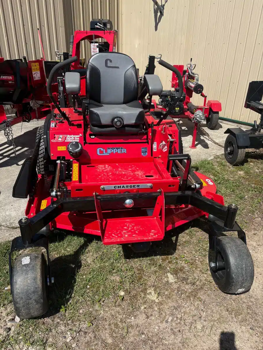 New 2025 Country Clipper Charger Mower - Zero Turn