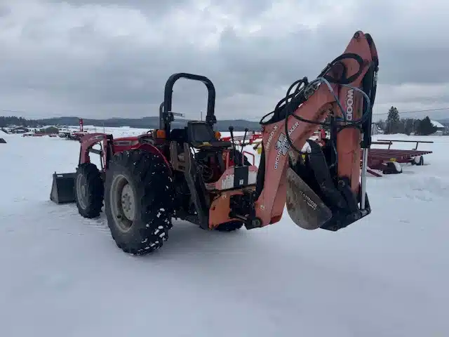 Photo de la Galerie 2 pour Massey Ferguson 3625 Tracteur