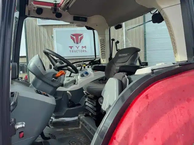 Gallery image 2 for 2020 McCormick X6.35 Tractor