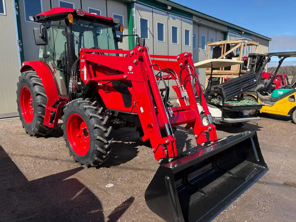 Photo de la Galerie 1 pour 2026 TYM T5075 Tracteur
