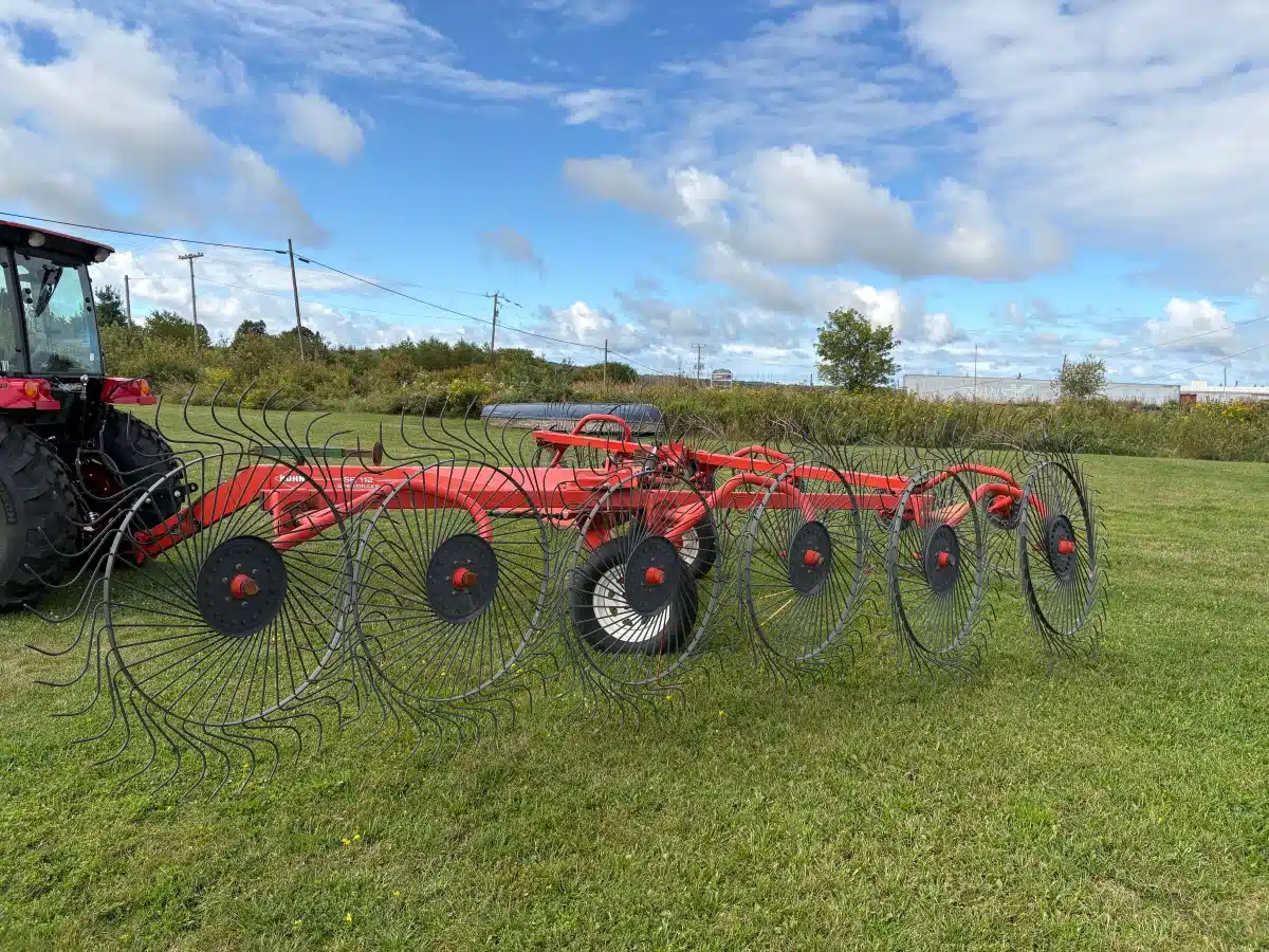 Gallery image 1 for Kuhn SR 112 GII SPEEDRAKE Rake