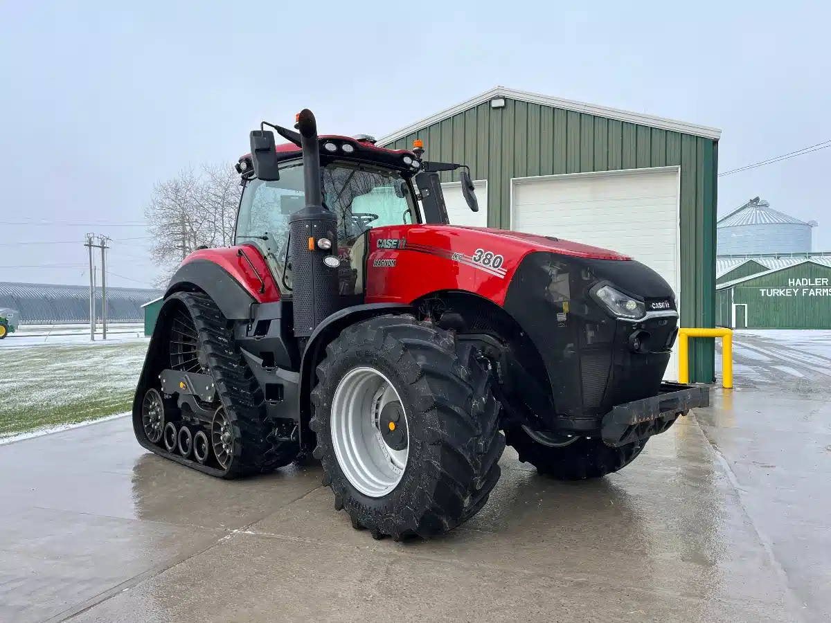 Gallery image 1 for Used 2020 Case IH MAGNUM 380 ROWTRAC Tractor