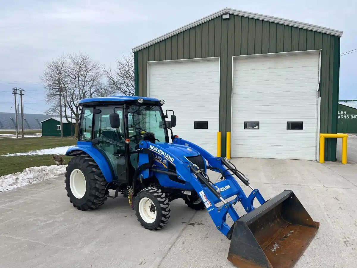 Gallery image 2 for 2021 New Holland BOOMER 40 Tractor
