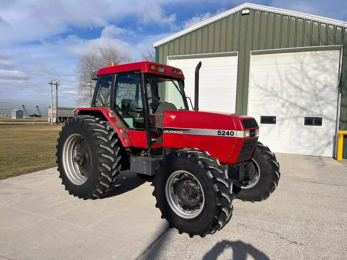 Gallery image 2 for 1992 Case IH 5240 Tractor