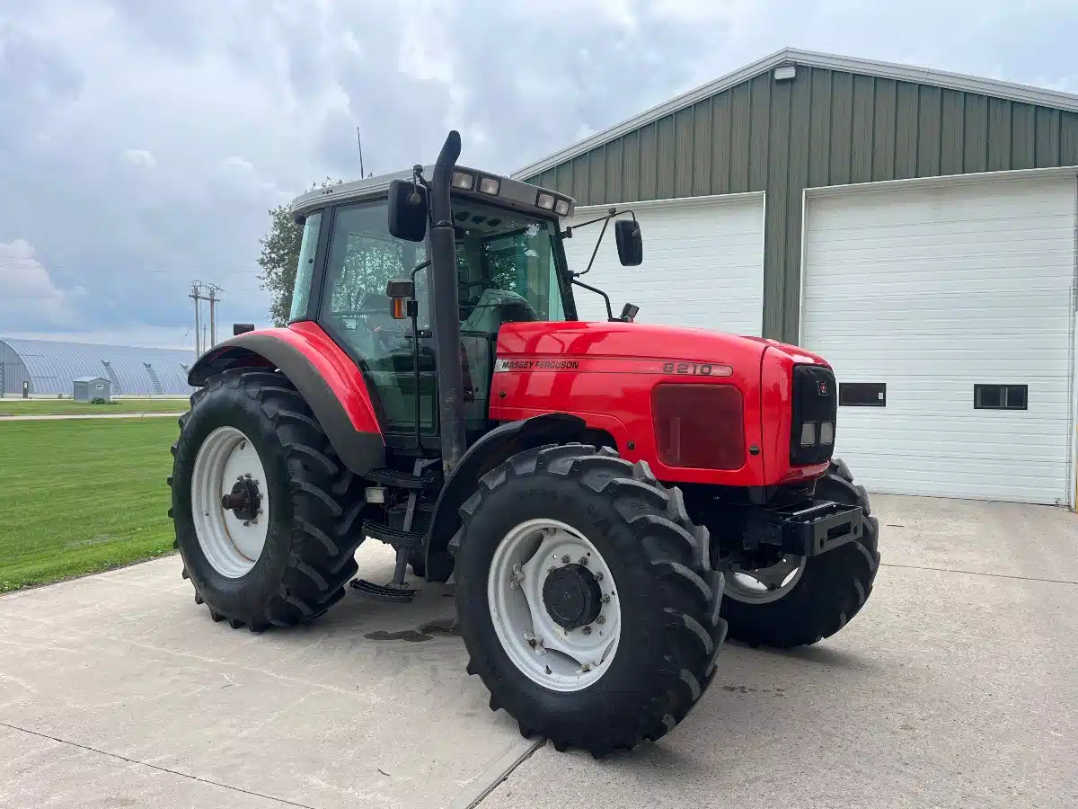 Gallery image 2 for 1999 Massey Ferguson 8210 Tractor