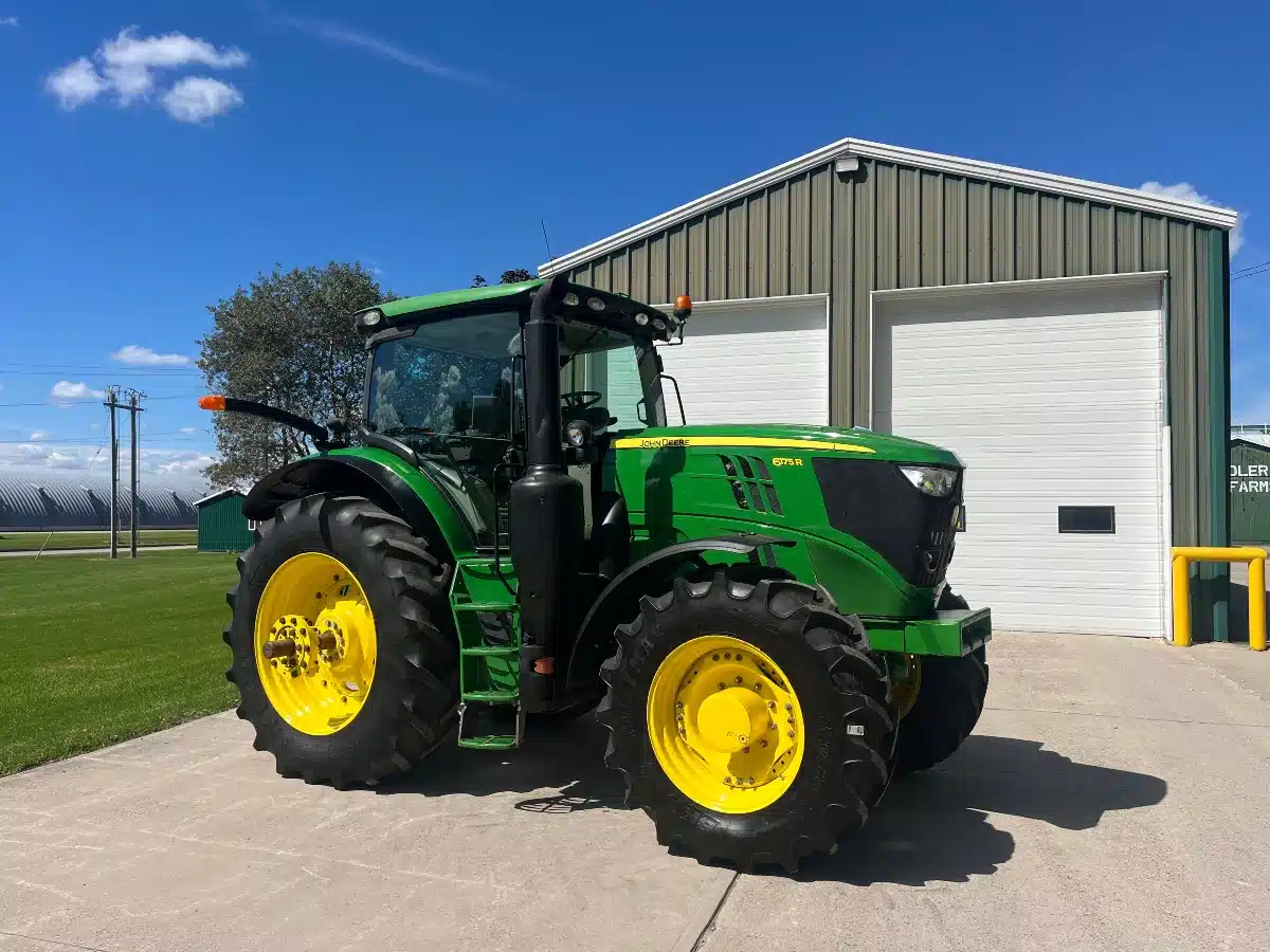 Gallery image 1 for 2015 John Deere 6175R Tractor