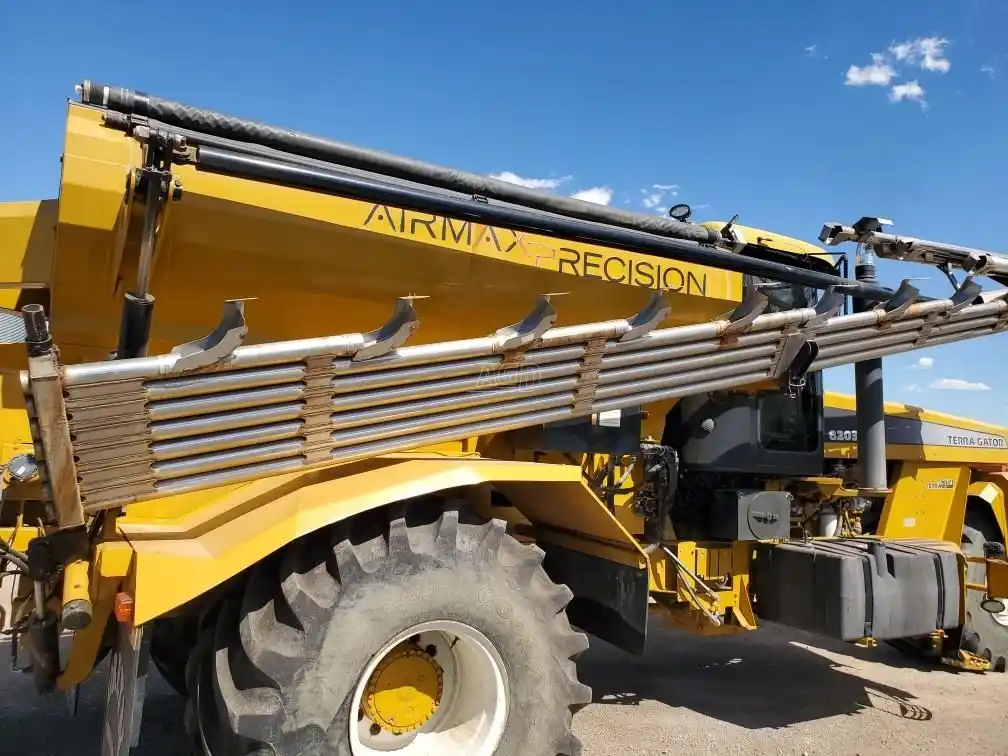 Gallery image 2 for Used 2009 TerraGator TG8203 Floater