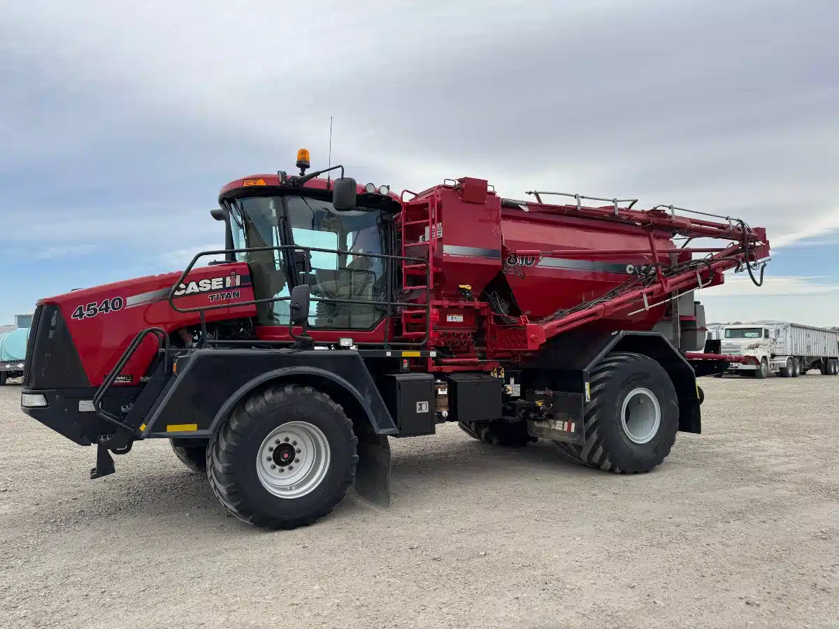 Gallery image 2 for Used 2017 Case IH TITAN 4540 Floater
