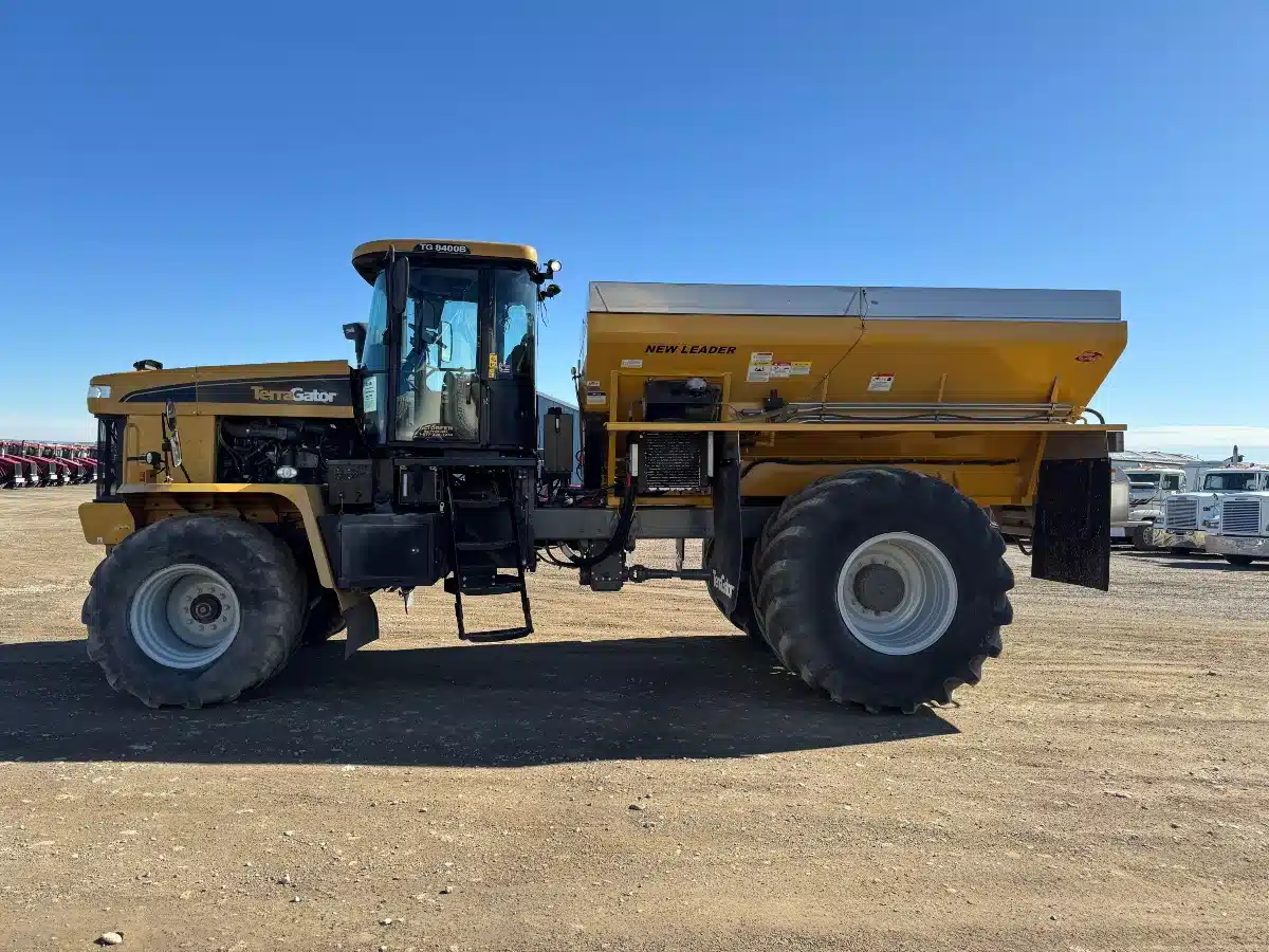 Gallery image 2 for 2015 TerraGator TG8400B Floater