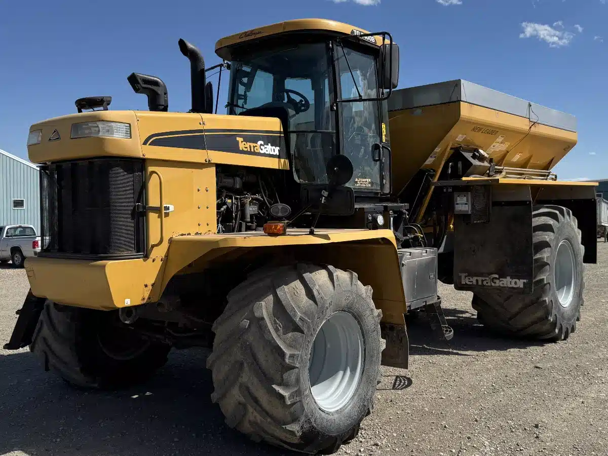 Gallery image 1 for Used 2015 TerraGator TG8400B Floater