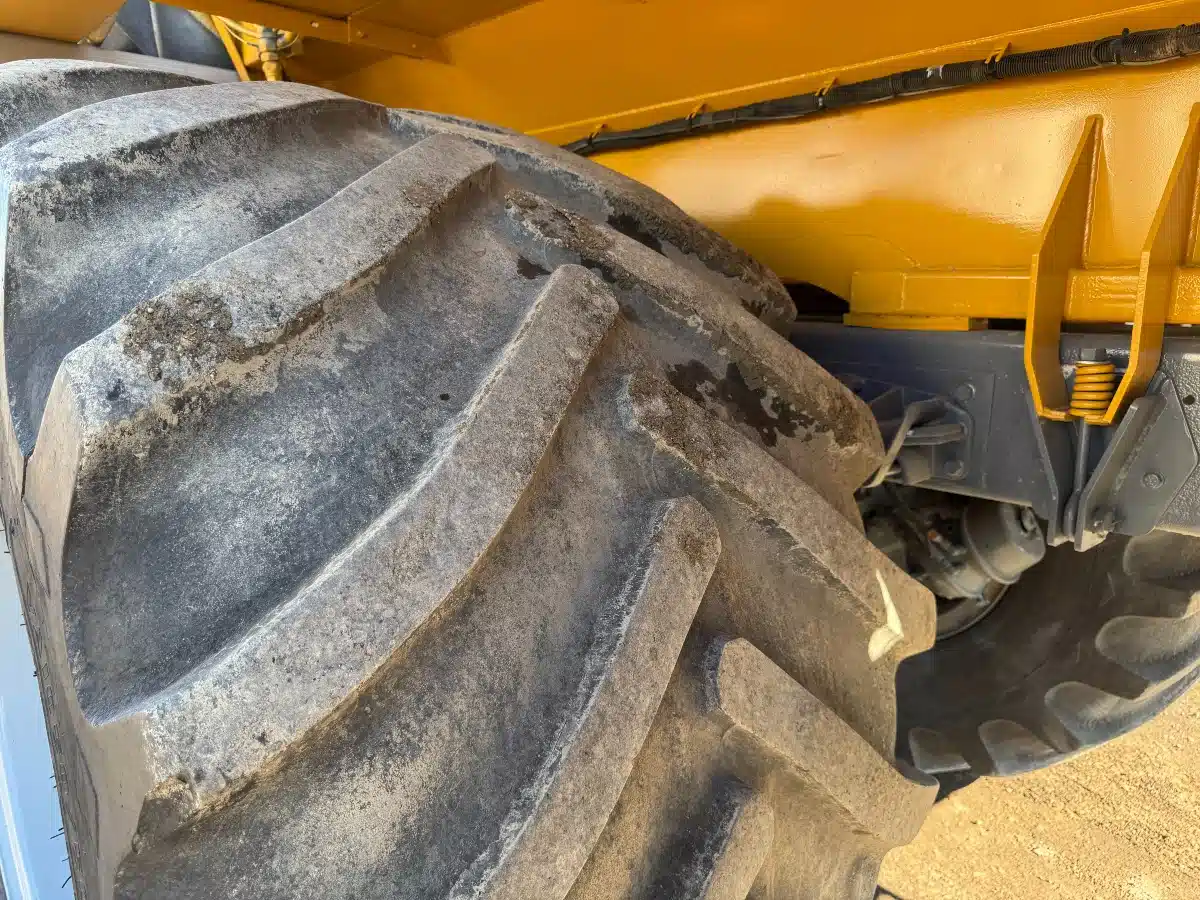 Gallery image 1 for Used 2015 TerraGator TG8400B Floater