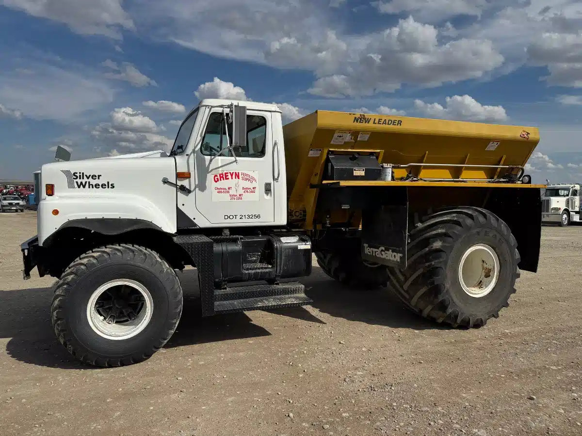 Gallery image 2 for Used Silver Wheels 2554 Floater