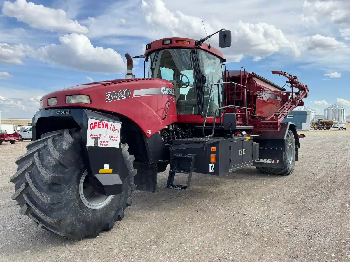 Used 2012 Case IH TITAN 3520 Floater