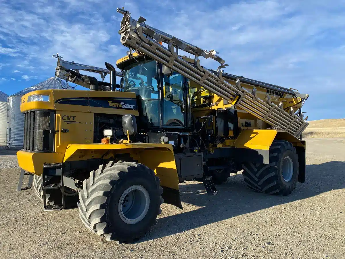 Used 2019 TerraGator TG8400C Floater