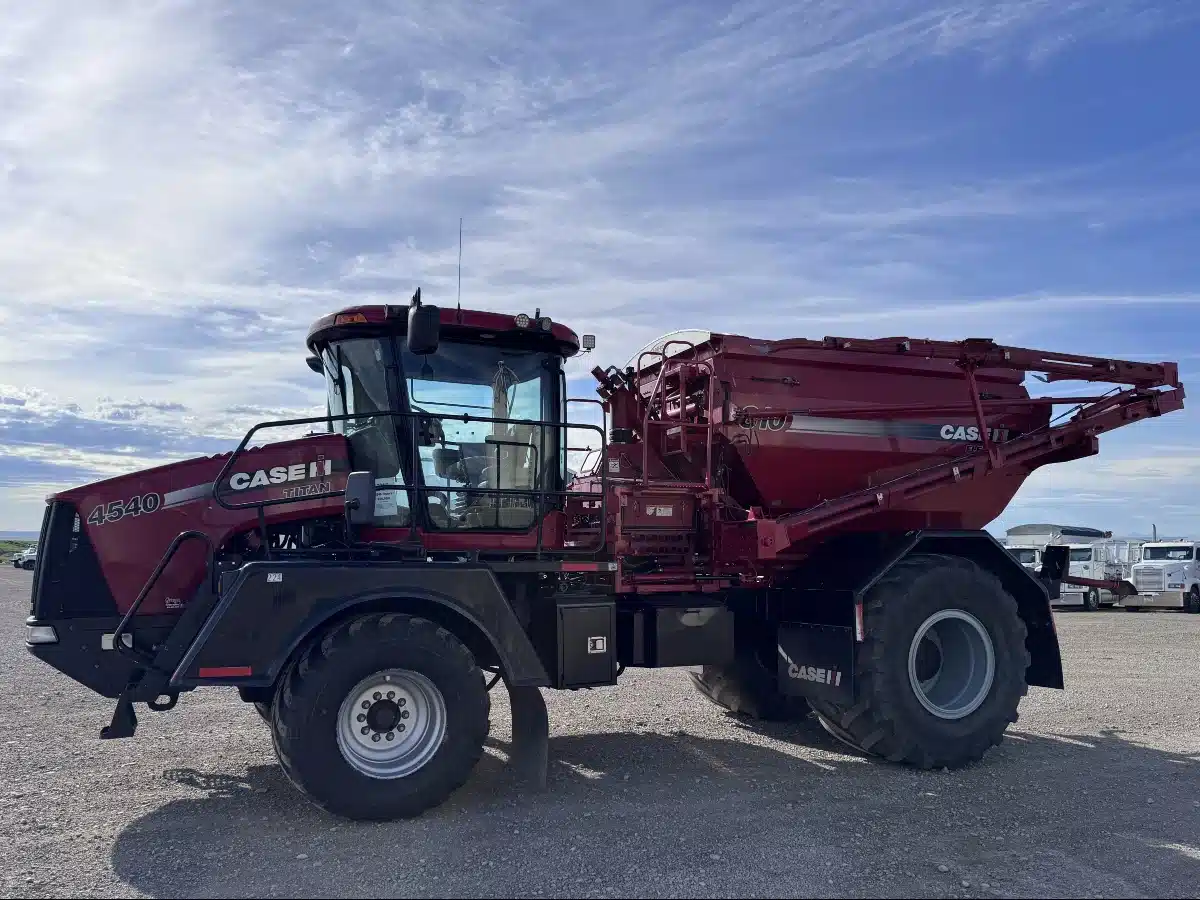 Photo de la Galerie 2 pour 2016 Case IH TITAN 4540 Flotteur