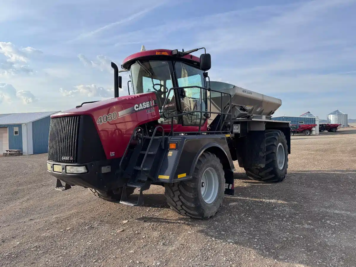 Gallery image 1 for 2015 Case IH TITAN 4030 Floater