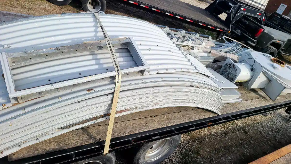 Used 7200 Bushel Grain Bin
