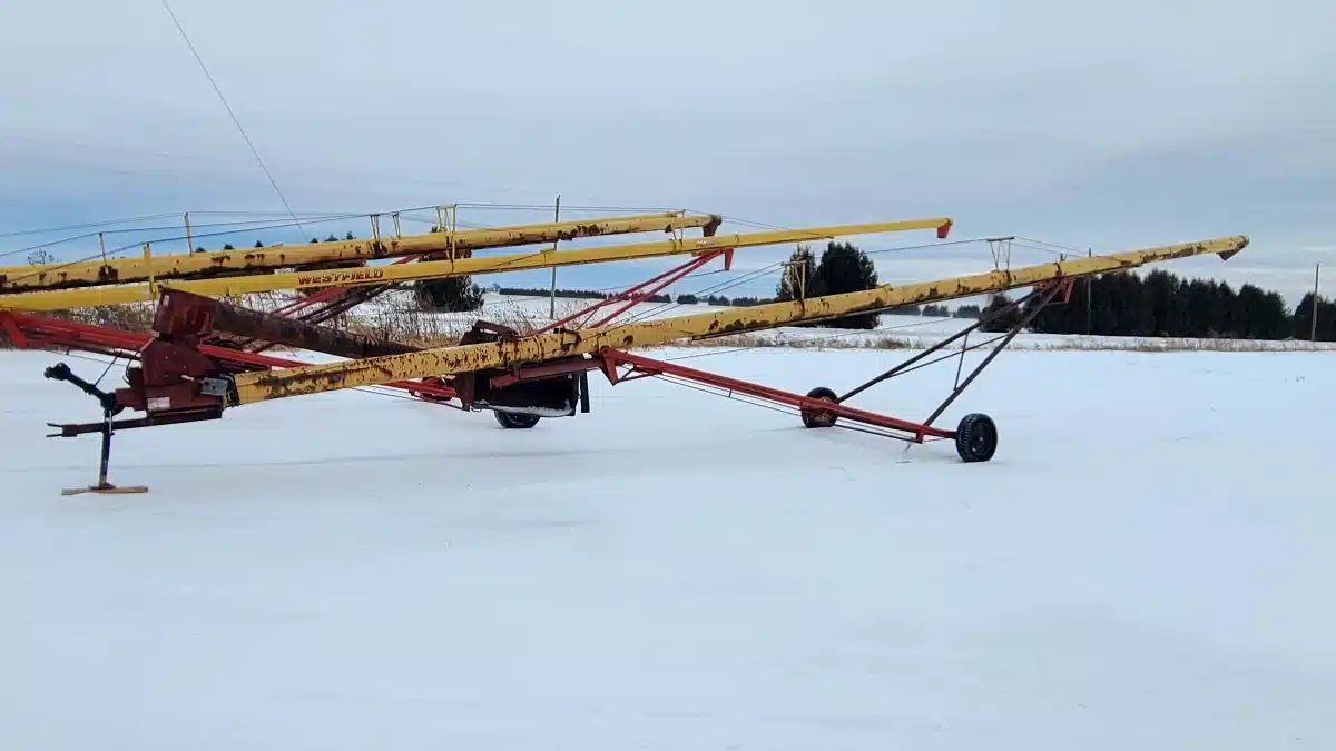 Gallery image 1 for Westfield MK 100-61 Grain Auger