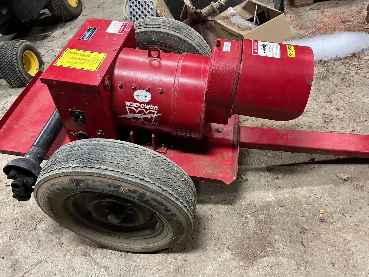 Used Winpower 45/25 Generator
