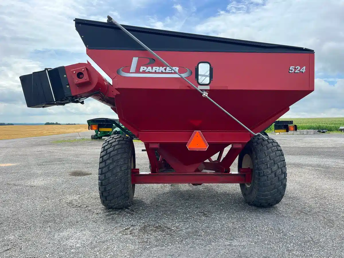 Gallery image 2 for Used Parker 524 Grain Cart