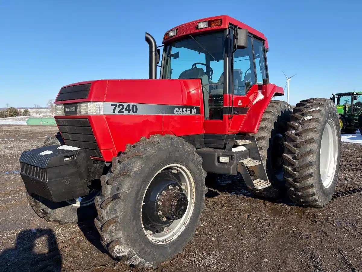 Gallery image 1 for 1996 Case IH 7240 Tractor