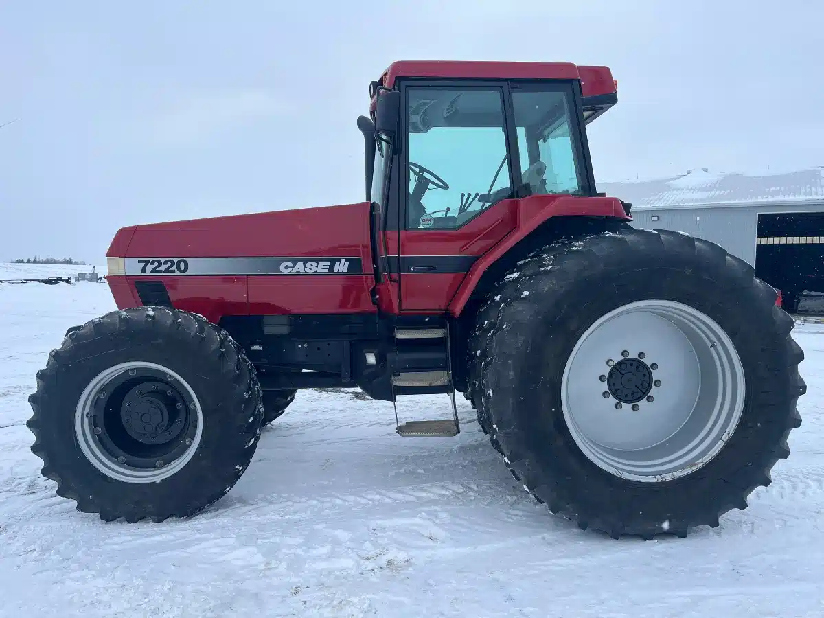 Gallery image 2 for 1995 Case IH 7220 Tractor