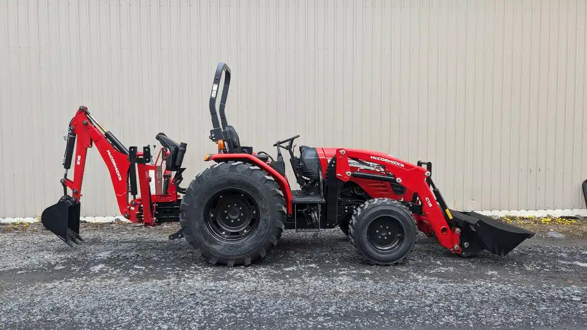 Gallery image 1 for New 2024 McCormick X1.55 Tractor