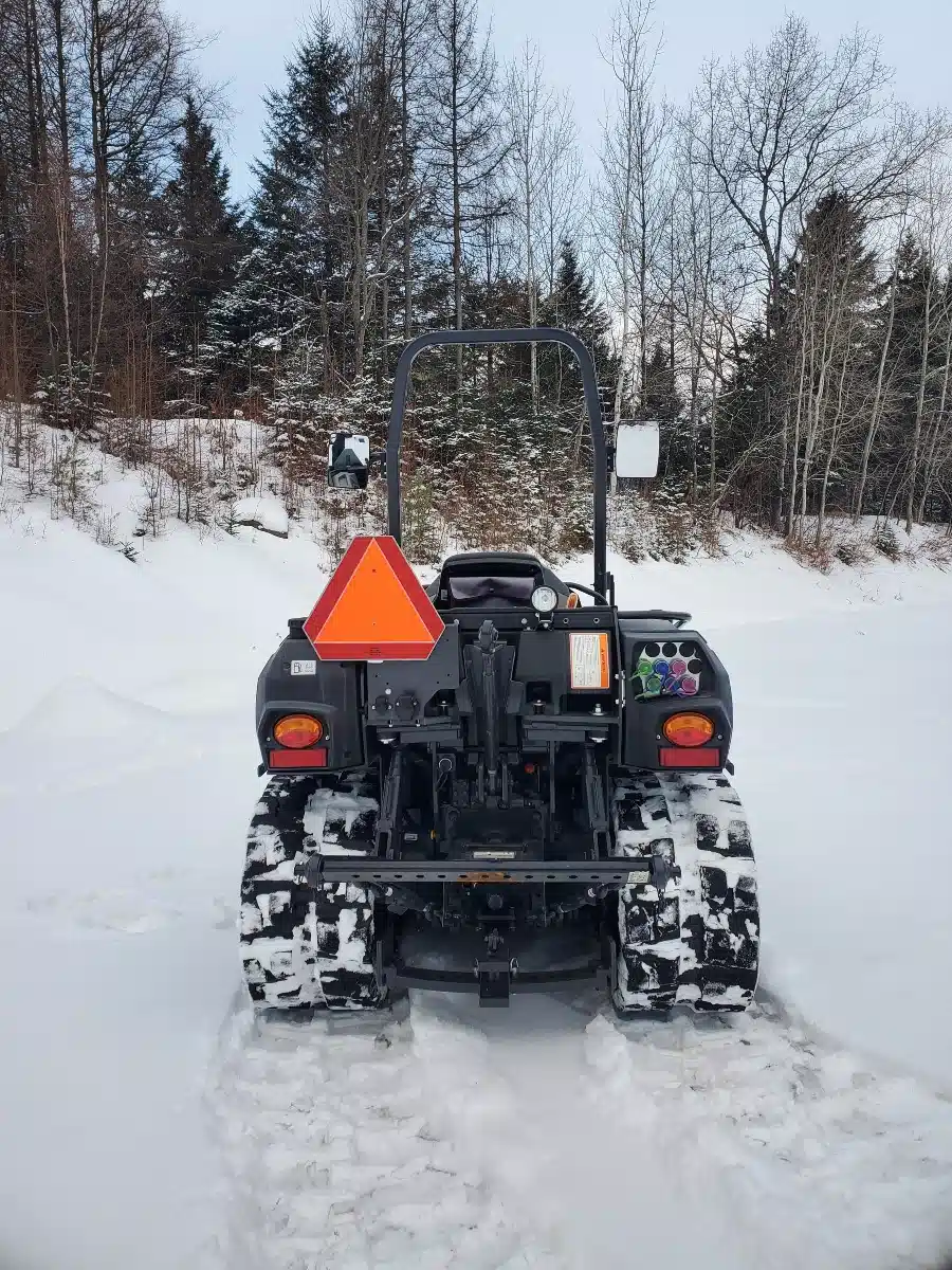 Gallery image 2 for New 2025 McCormick X4.085TF Tractor