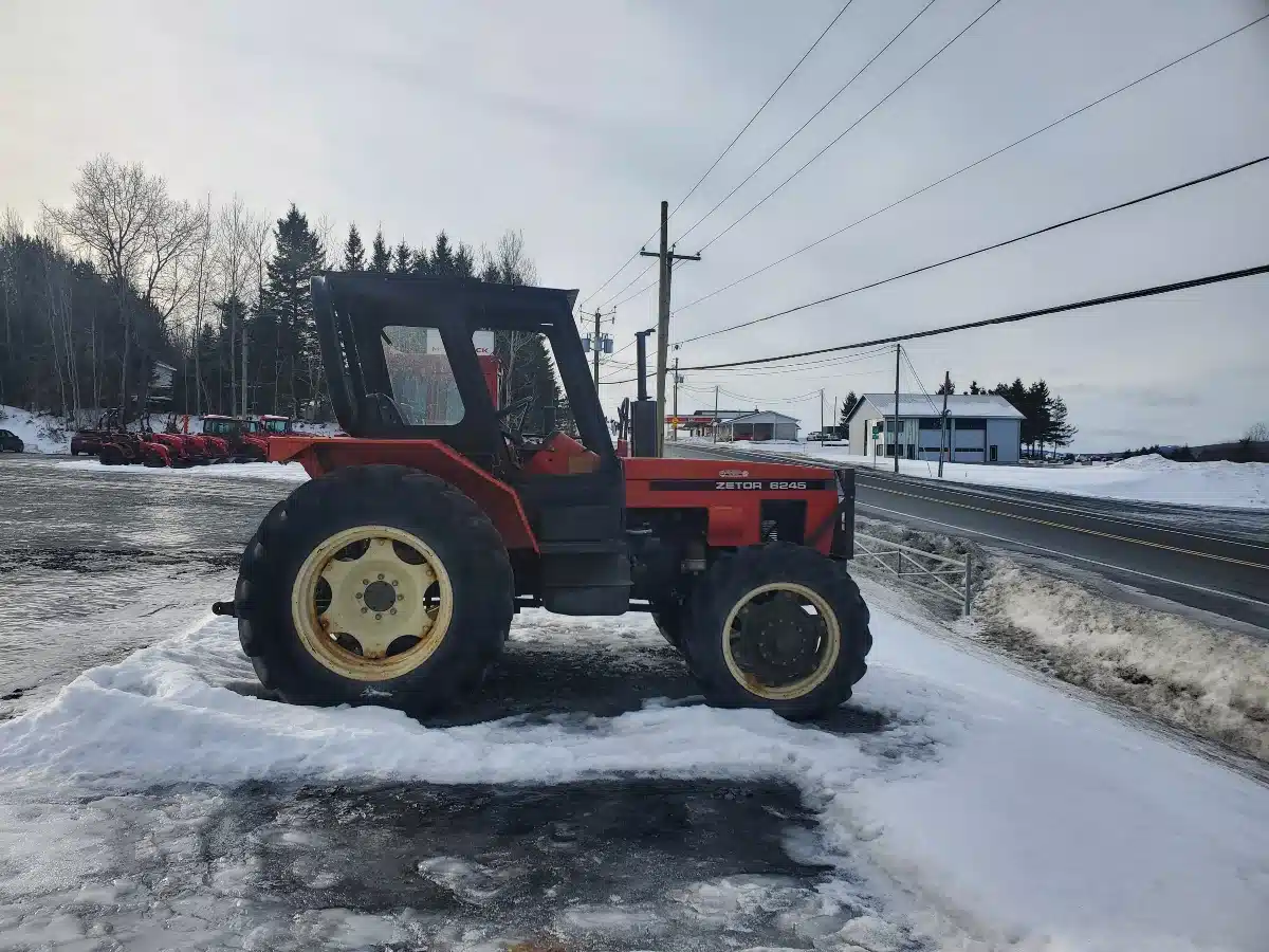 1989 Zetor 6245 Tractor