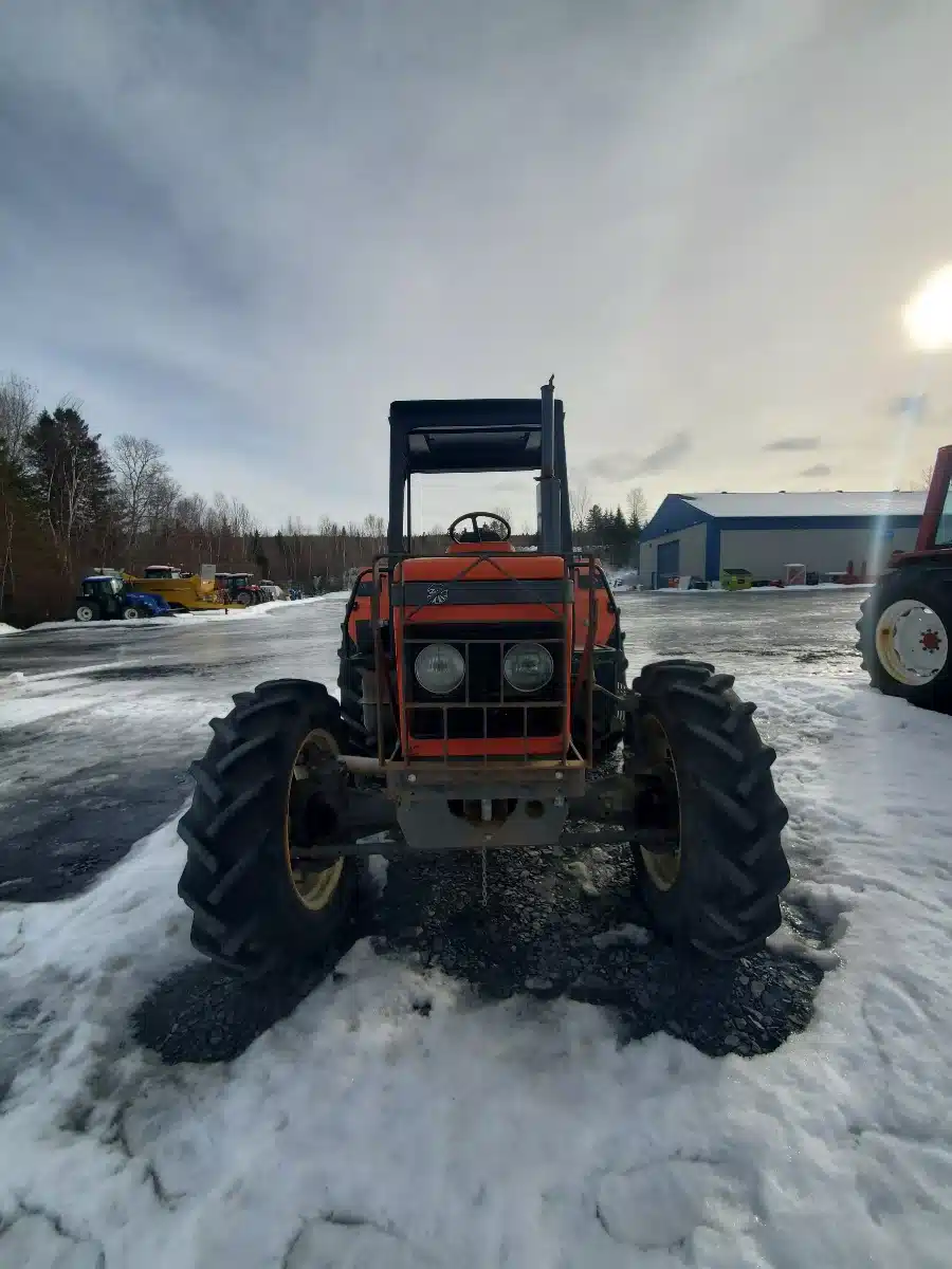 Gallery image 2 for 1989 Zetor 6245 Tractor