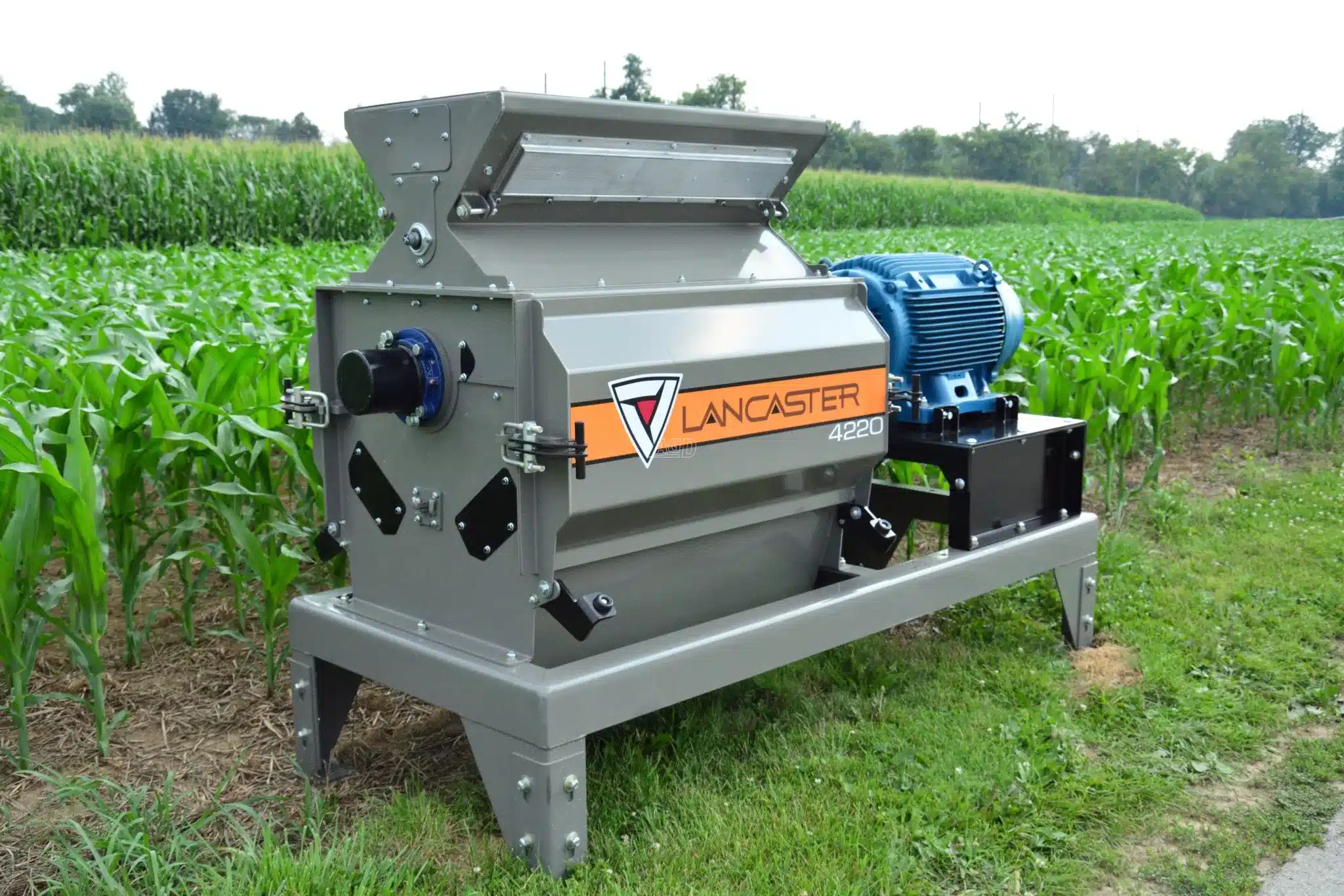 Gallery image 1 for New Lancaster 4220 ELECTRIC Hammer Mill