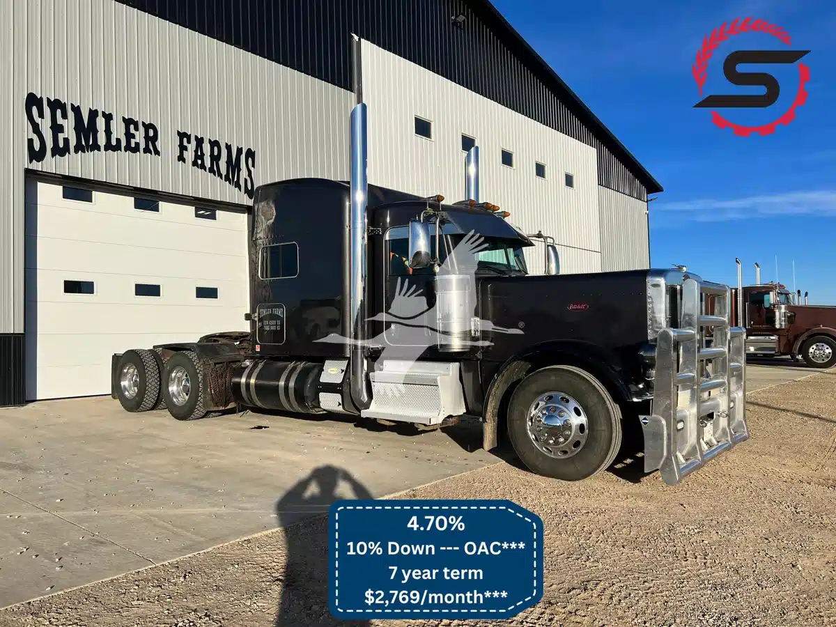 Gallery image 2 for Used 2018 Peterbilt 389 Semi-Truck