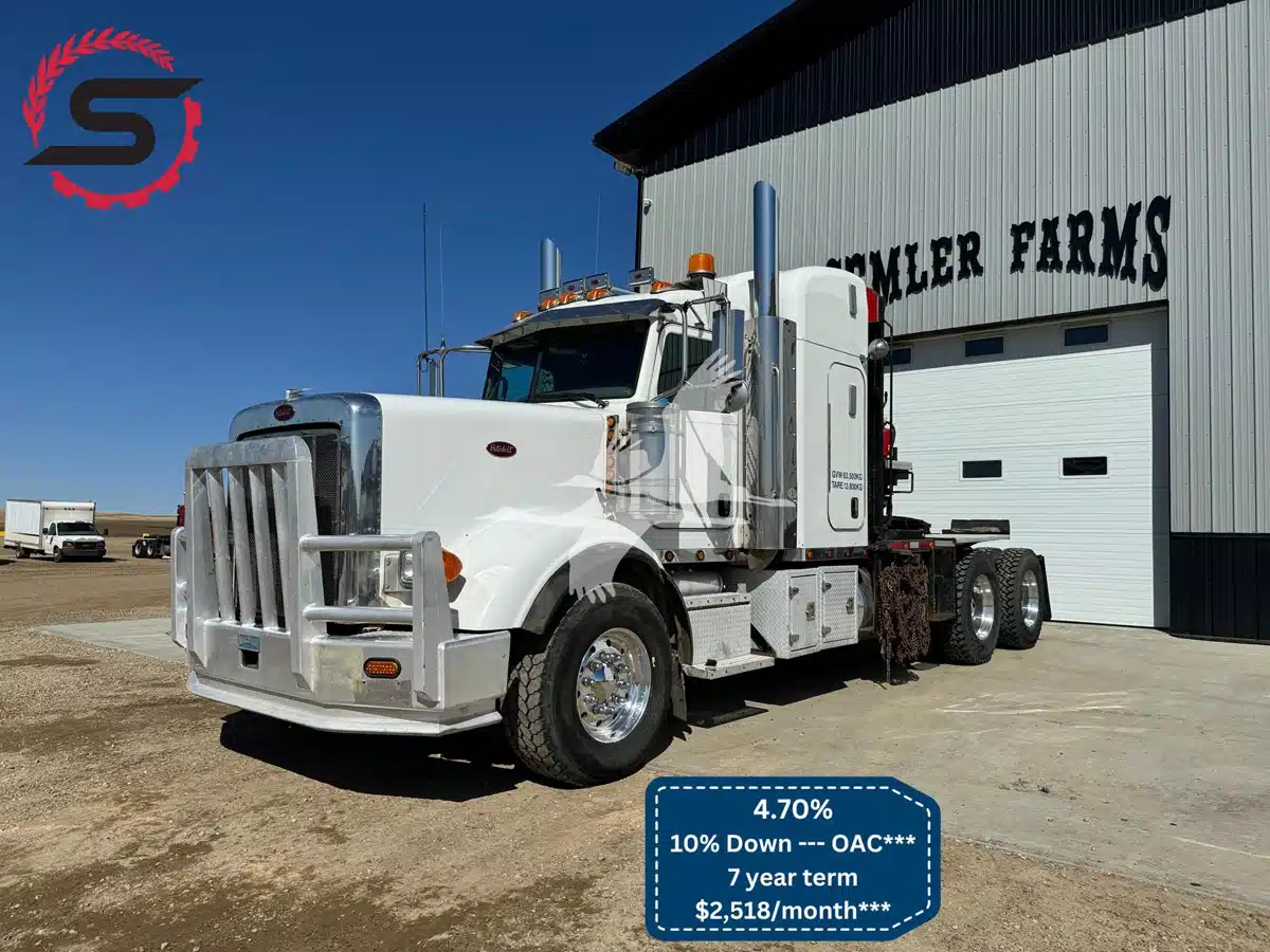 Gallery image 2 for Used 2014 Peterbilt 367 Semi-Truck