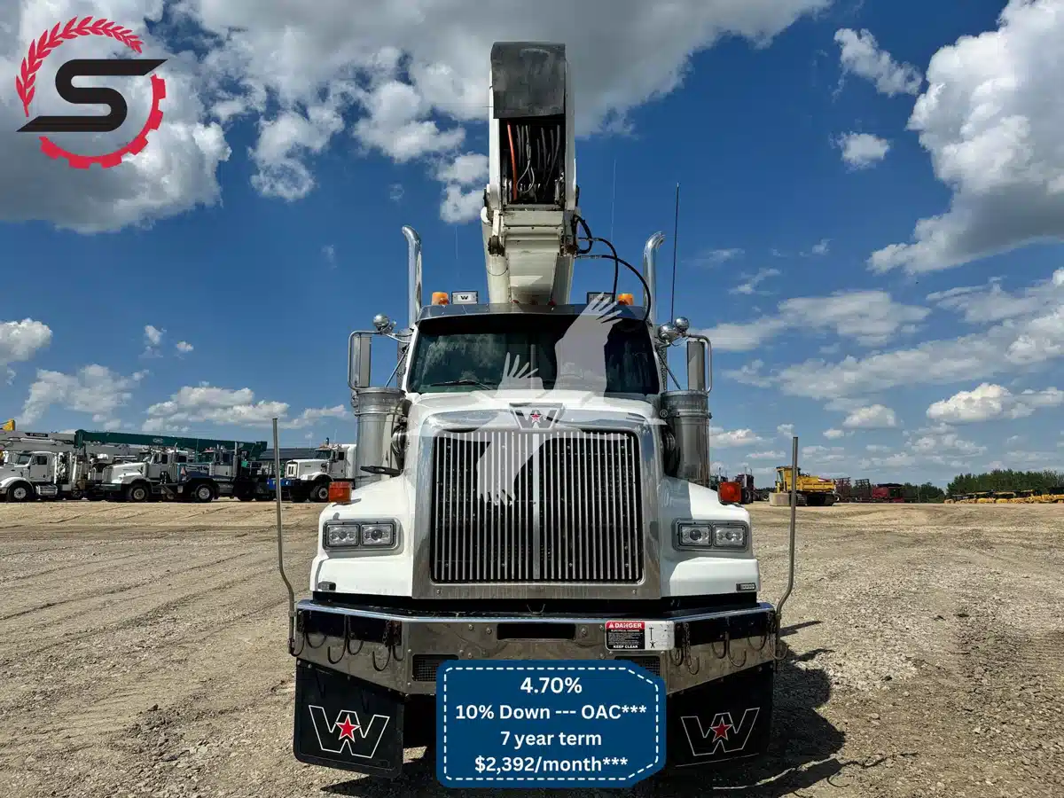 Gallery image 2 for Used 2007 Altec AH100 Crane