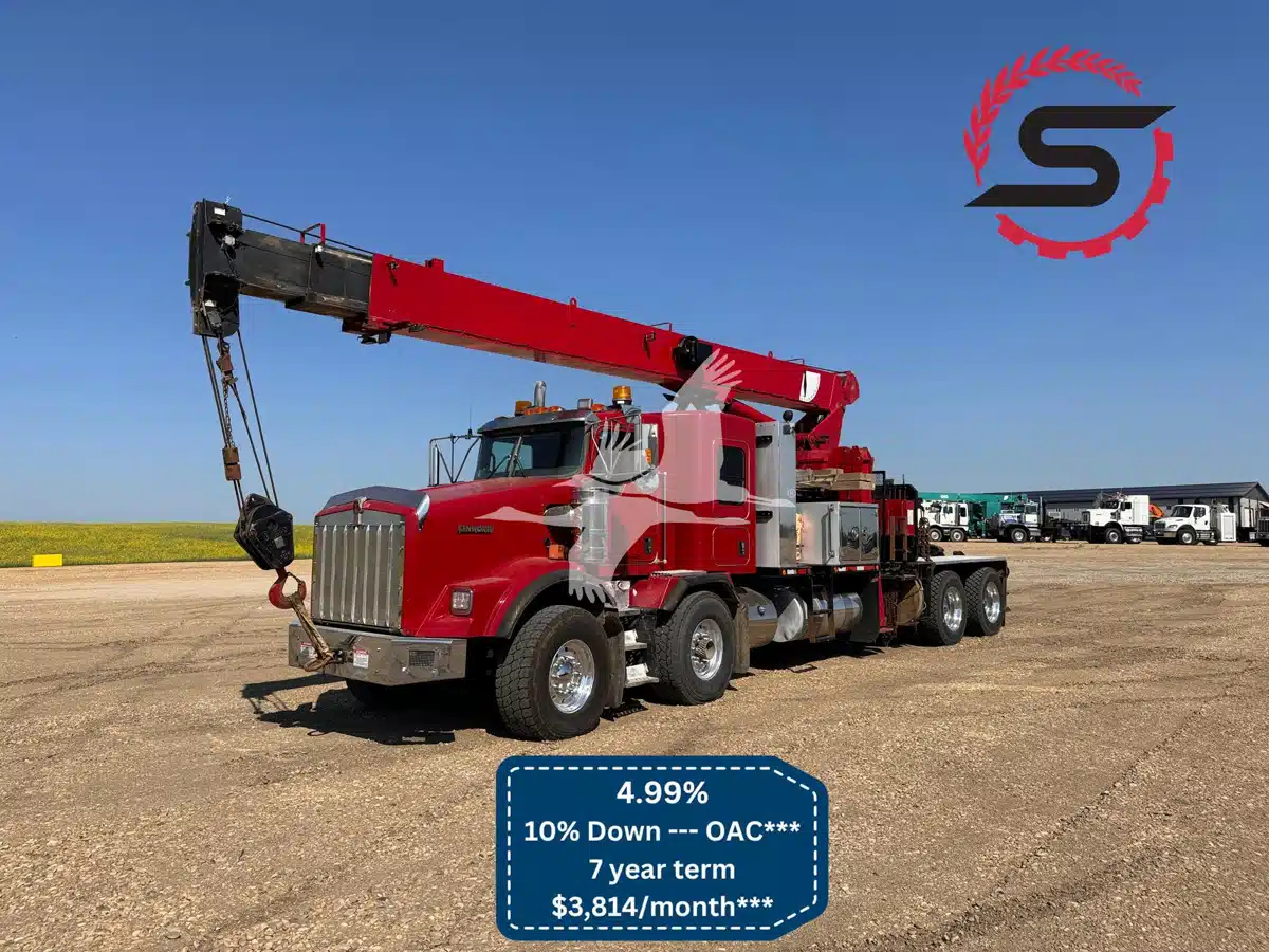 Gallery image 2 for Used 2019 NATIONAL 1100 Crane