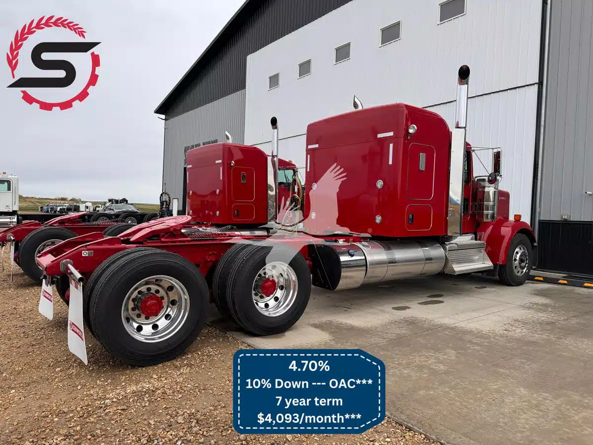 Gallery image 2 for 2025 Kenworth W900L Semi-Truck