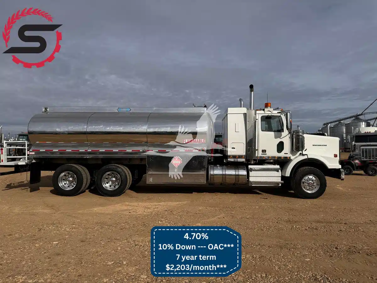 Gallery image 2 for Used 2014 Western Star 4900 Truck - Fuel