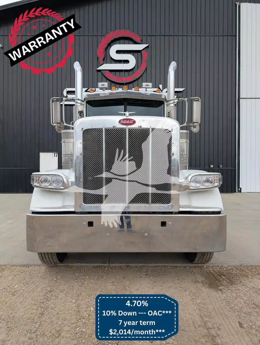 Gallery image 2 for Used 2014 Peterbilt 388 Semi-Truck